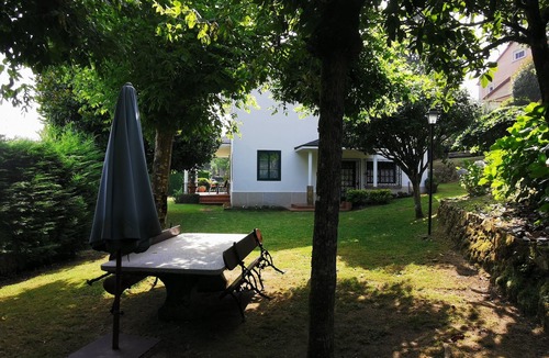 Gondomar House | Gondomar House with garden and pool near the beach and mountains