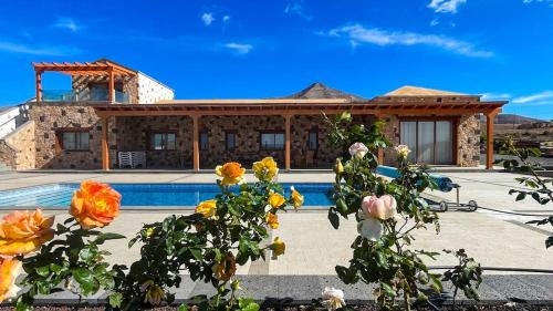Puerto del Rosario Apartment | Green Room - Upper Deck Double Private Room in Villa Barbuja