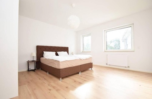 Bahnhofsvorstadt Apartment | Großzügige 2-Zimmer-Wohnung mit Balkon