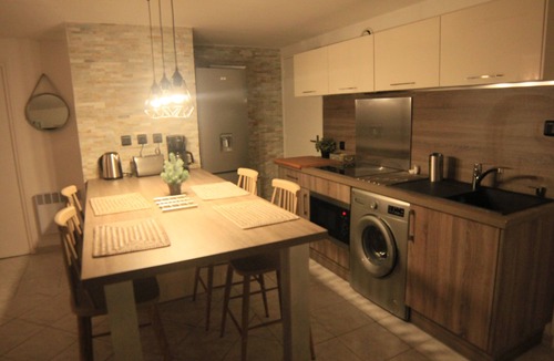 Ceyreste Condo | Ground floor villa with pool 10 minutes from cassis.