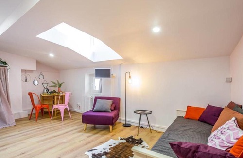 Old Lyon Apartment | GuestReady - Cozy Escape in the Heart of Vieux-Lyon