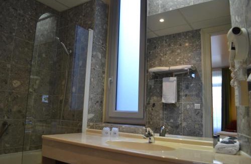 Gares Hotel | Hôtel Oceania Le Métropole