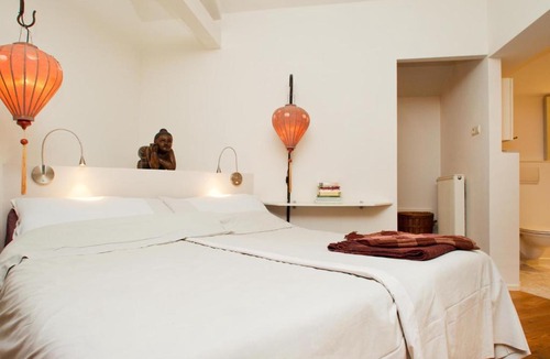 Huizen Apartment | Hövell