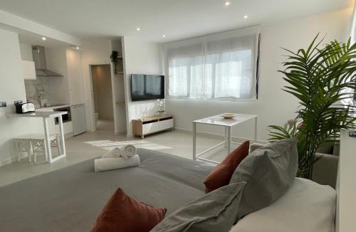 Distrito Sur Apartment | Hacienda Miraflores