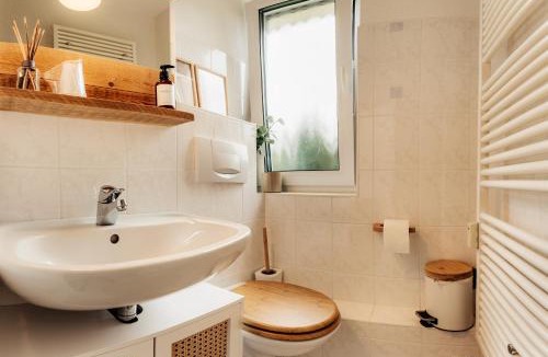 Elend Apartment | happyhome mitten im HARZ - direkte Wanderwege - Bachplätschern - Küche - Kinderfreundlich - Paare und Freunde
