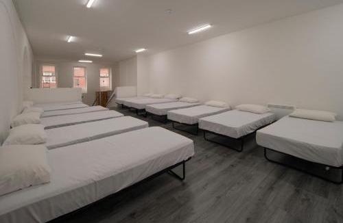 Bristol Floating Harbour Hostel | Harbourside Hostel Bristol