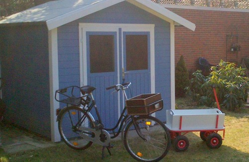 Dangast House | Haus Störtebeker: 3 minutes from the beach, sheltered south-facing terrace, central