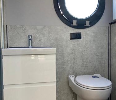 Werder Boat Rental | Hausboot Celina