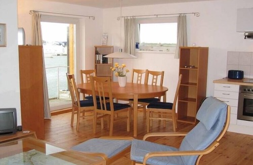 Kroeslin Boat Rental | Hausboot in Kroeslin am Bodden