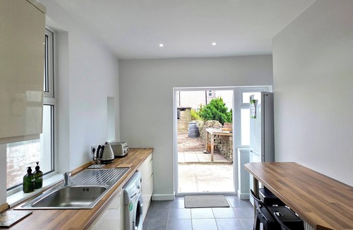 Gabalfa House | Heathfield by Switchback Stays