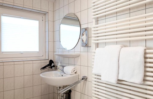 Helgoland Bed & Breakfast | Helgolandia Dependance