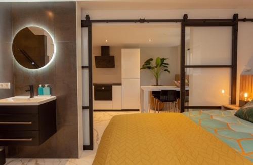 Zandvoort Apartment | High Five