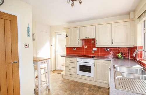 West Lulworth Cottage | Hill View