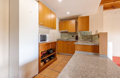 Pradollano Apartment | Holiday Apartment "Duplex 23 A" near Slopes with Private Terrace & Wi-Fi