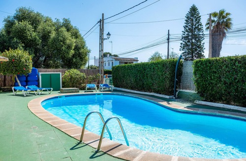 Cala d'Or Apartment | Holiday Apartment "Felipe 2-2" with Shared Terrace, Shared Pool & WiFi