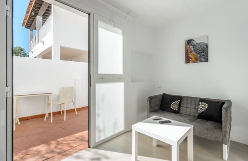 Es Canar Apartment | Holiday Apartment in a Well-Maintained Complex with Terrace
