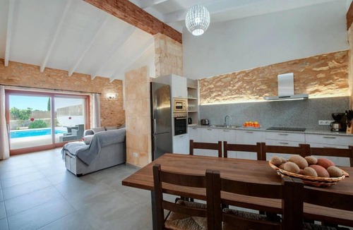 Randa House | Holiday Home Can Tianet with Mountain View, Pool, Wi-Fi & Terrace