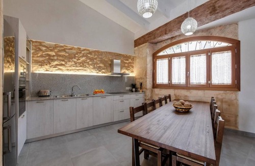 Randa House | Holiday Home Can Tianet with Mountain View, Pool, Wi-Fi & Terrace