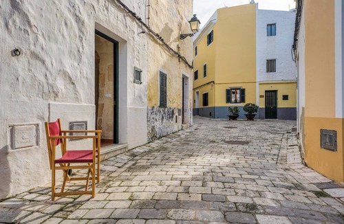 Ciutadella de Menorca House | Holiday Home 'Casa Ses Roques' close to the Beach with Wi-Fi