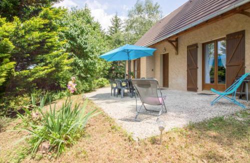 Aubazine House | Holiday Home La Châtaigneraie by Interhome