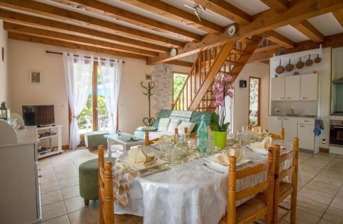Aubazine House | Holiday Home La Châtaigneraie by Interhome