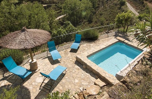 Culla House | Holiday Home 'La Covarxella' with Mountain View, Private Pool and Wi-Fi