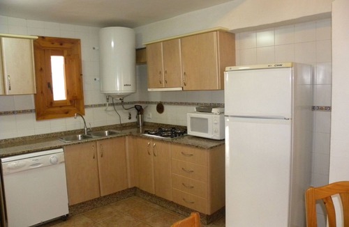 Moratalla House | Holiday Home 'Molino 2' with Mountain View, Wi-Fi and Air Conditioning