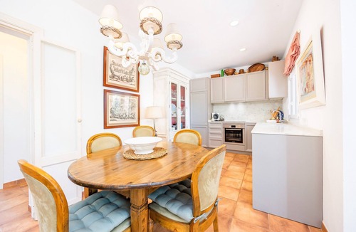 Sencelles House | Holiday Home 'Sa Rota De Can Xito' with Private Pool, Private Terrace and Wi-Fi
