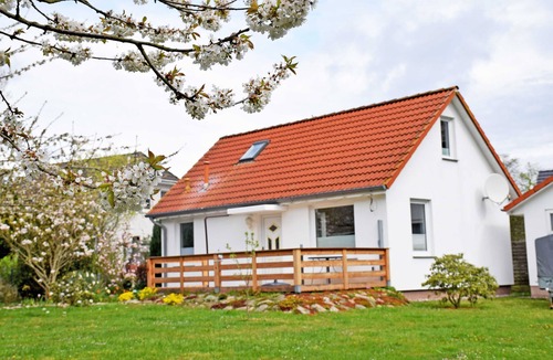 Zirkow Apartment | Holiday house on the Granitz