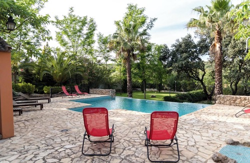 Hornachuelos House | Holiday Villa 'La Jacaranda' with Pool, Terrace & Wi-Fi