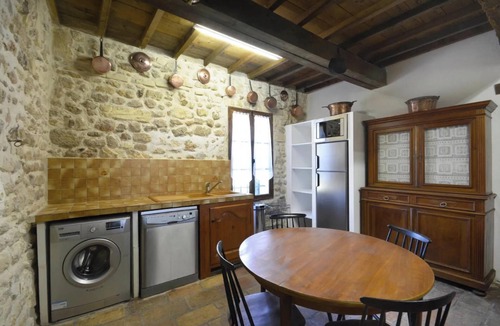 Arles House | Homerez - House near Saintes-Maries-de-la-Mer