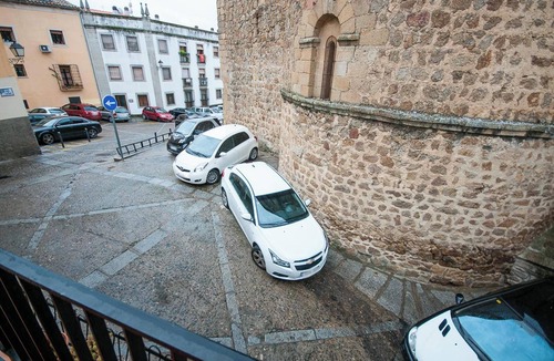 Plasencia Apartment | Homerez - Apartment in Plasencia