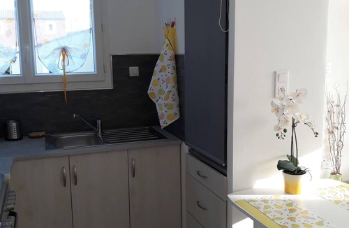Pujaut House | Homerez - Charming house with garden and terrace in Pujaut