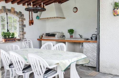 Pompignan Villa | Homerez - Charming Villa in Pompignan with Pool and Garden