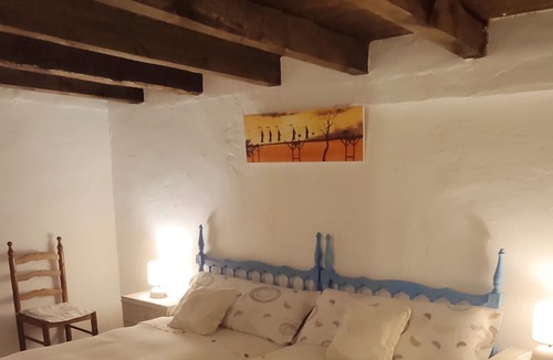 Beamud House | Homerez - Spacious house for 6 ppl. with terrace at Beamud