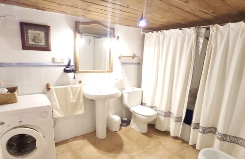 Beamud House | Homerez - Spacious house for 6 ppl. with terrace at Beamud