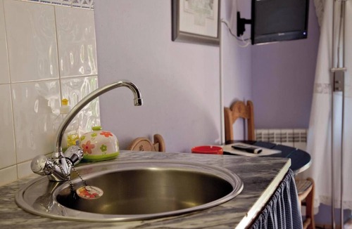 Robledillo de Gata Apartment | Homerez - "Studio in Robledillo de Gata"