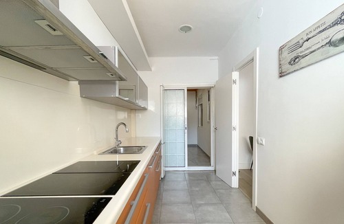 El Port Apartment | @Hostourist Bcn Fira GranVia Plaza Europa Justice