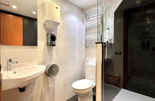 El Poble-sec Hostel | Hostal Apolo