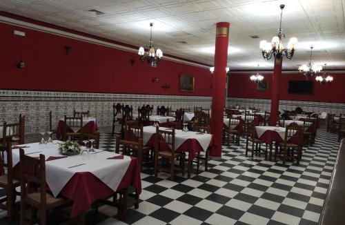 Burguillos del Cerro House | Hostal El Camionero
