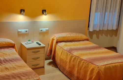 Oeste Hostel | Hostal Hispánico I