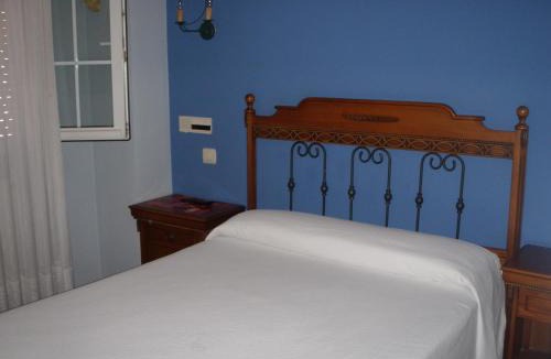 Cervera de Pisuerga Hostel | Hostal Pineda