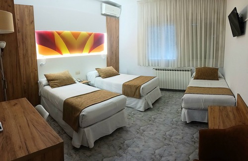 Plasencia Hostel | Hostal Real