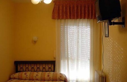 Lodares Hostel | Hostal Restaurante Torremar