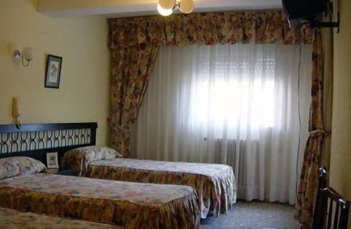 Lodares Hostel | Hostal Restaurante Torremar