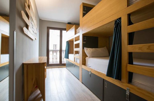 Eixample Hostel | Hostel ∙ 8 guests