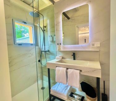 Peratallada Hotel | Hotel Aatu - Adults Only