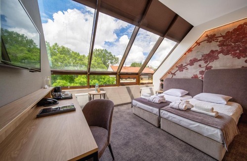 Piasek Połnoc Hotel | Hotel Alexander