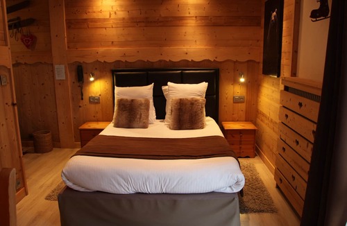 Saint-Paul-en-Chablais Hotel | Hotel Cro-Bidou