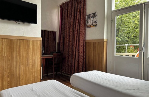 IJplein en Vogelbuurt Hotel | Hotel Isis